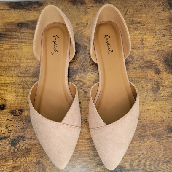 Qupid Tan Flats - Picture 2 of 6